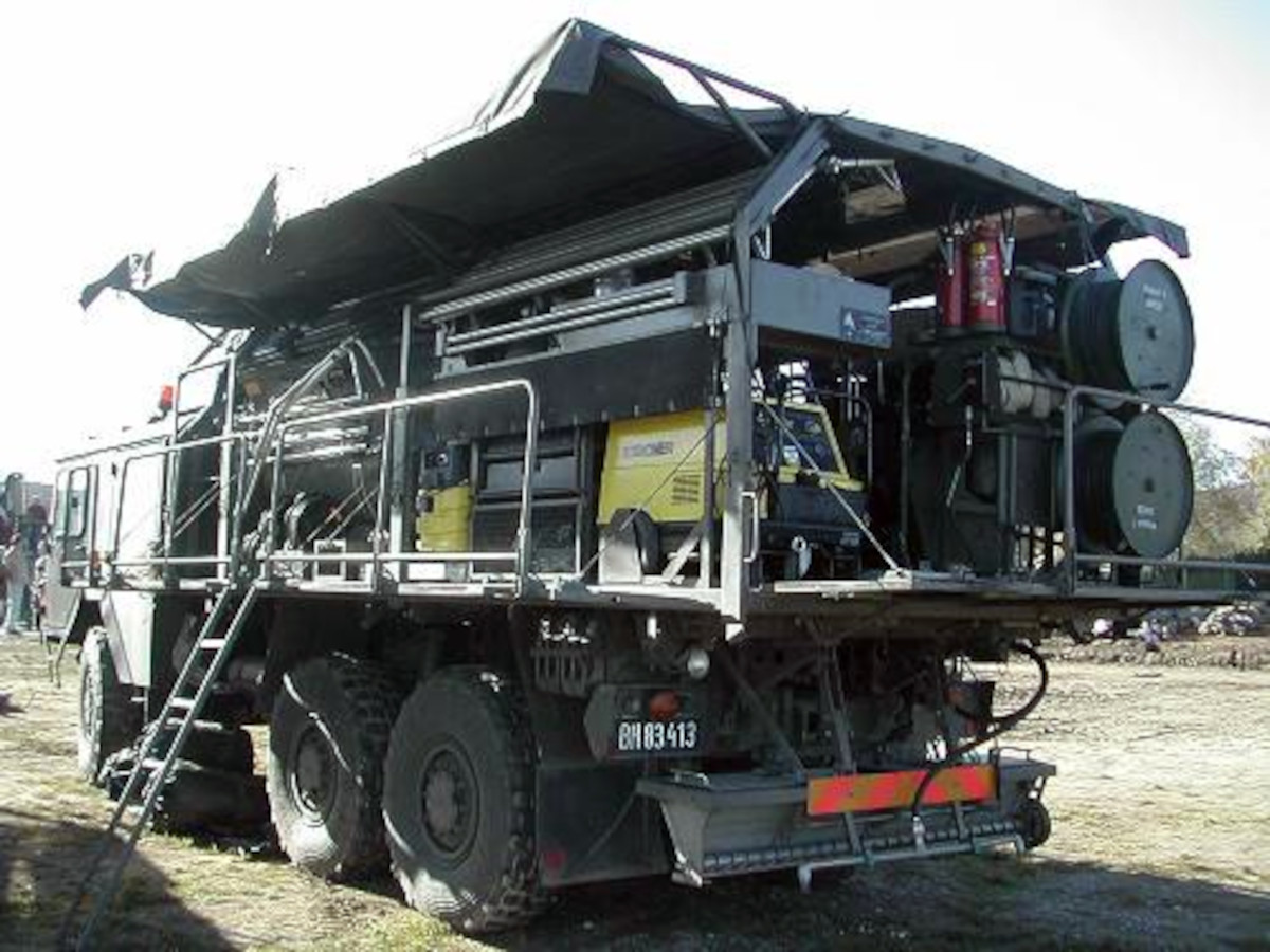 Vehicle BH 83413 Fully Equipped with Decontamination Equipment