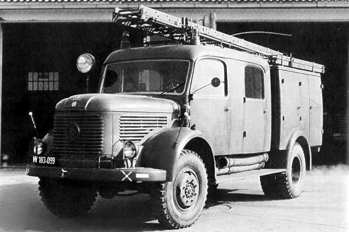 Steyr 580g/Allrad in Heeres-Feuerwehrversion 