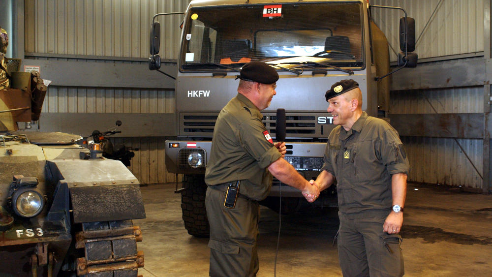 The CO of the 3rd Reconnaissance and Artillery Battalion, Col. Hans-Peter Hohlweg, interviewed by Hermann Spörker