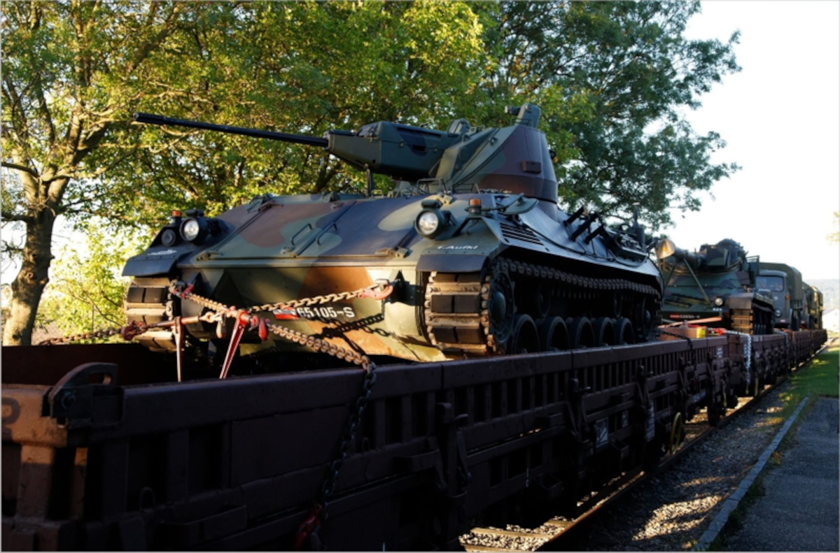 Angeführt von einem echten alten 