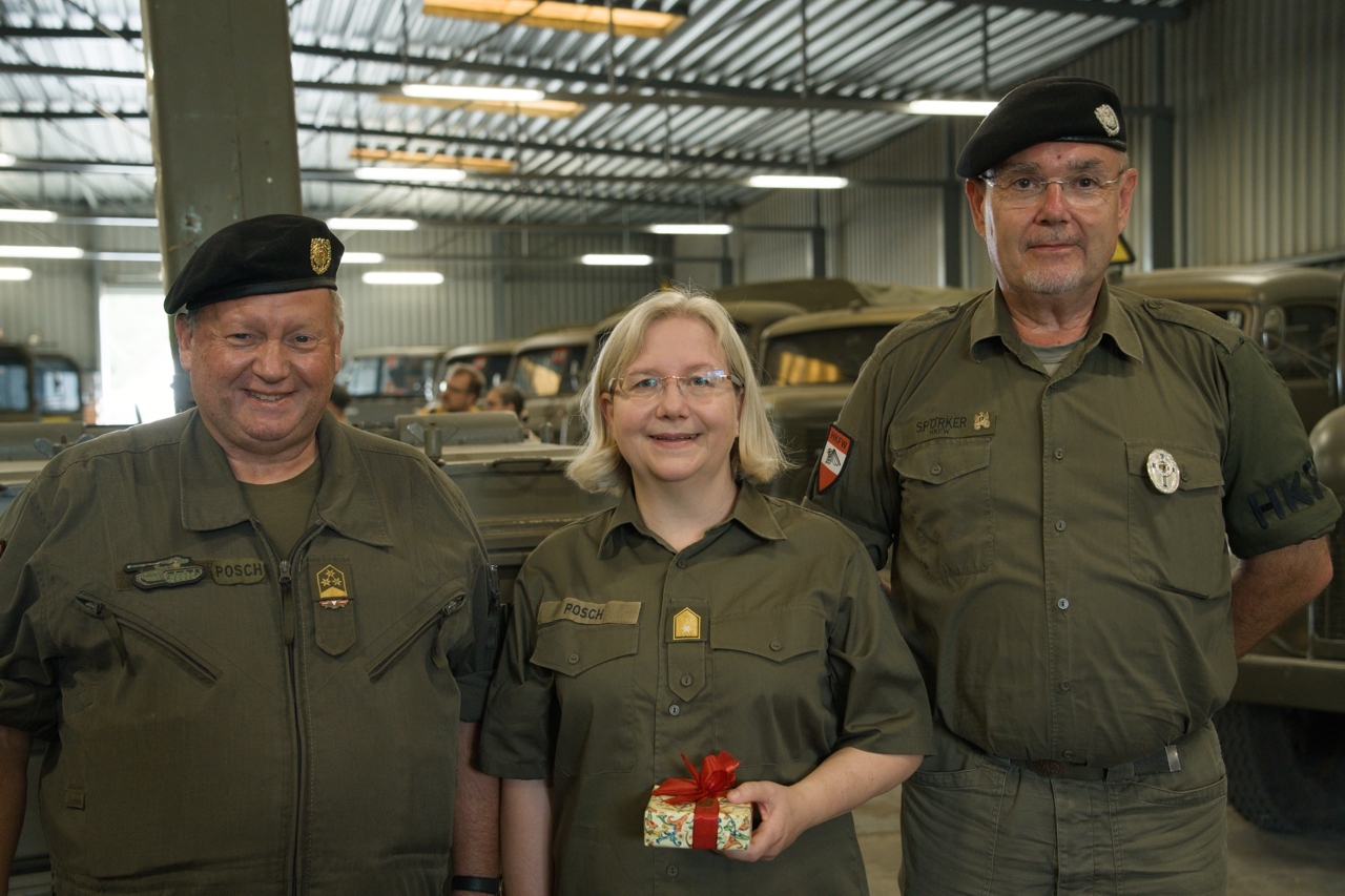 v.l.n.r.: Oberst i.R. Walter und Brigadier i.T. Lisi Posch, H.Spörker
